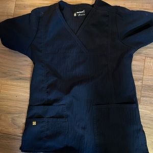 Scrub top brand winx